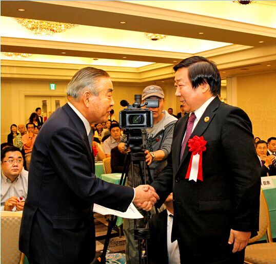 日本华人华侨创新协会成立_潘庆林为首任会长